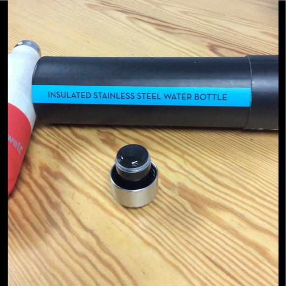 S’well Insulated SS Water Bottle - Picture 5 of 6